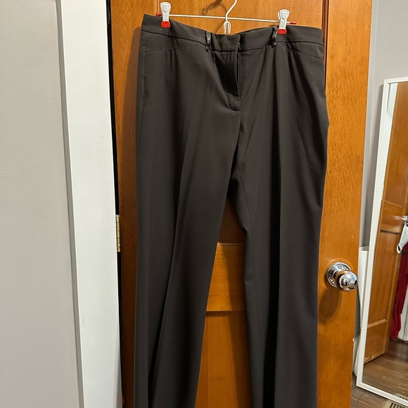 Elie Tahari Skirt, Jacket, and Pants with Leather Trim - Picture 9 of 14